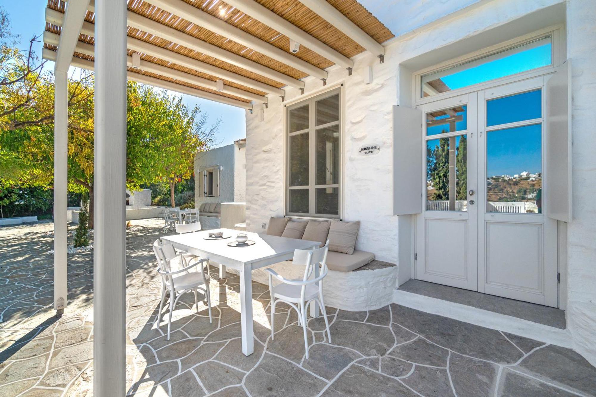 Rabagas Suites Luxury - In The Heart Of Sifnos อพอลโลเนีย ภายนอก รูปภาพ