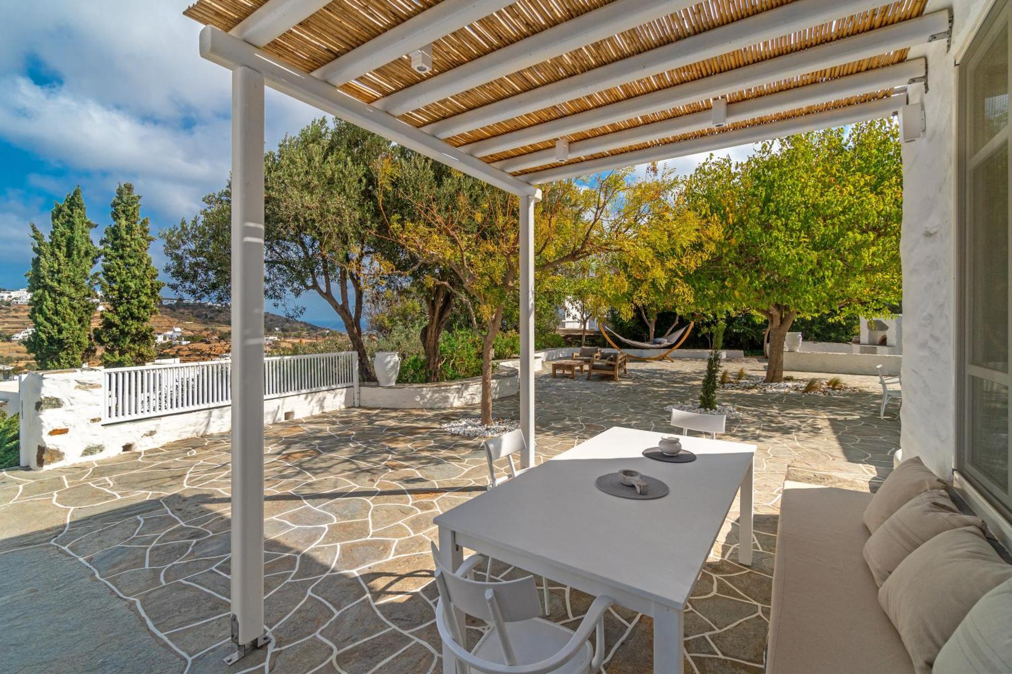 Rabagas Suites Luxury - In The Heart Of Sifnos อพอลโลเนีย ภายนอก รูปภาพ