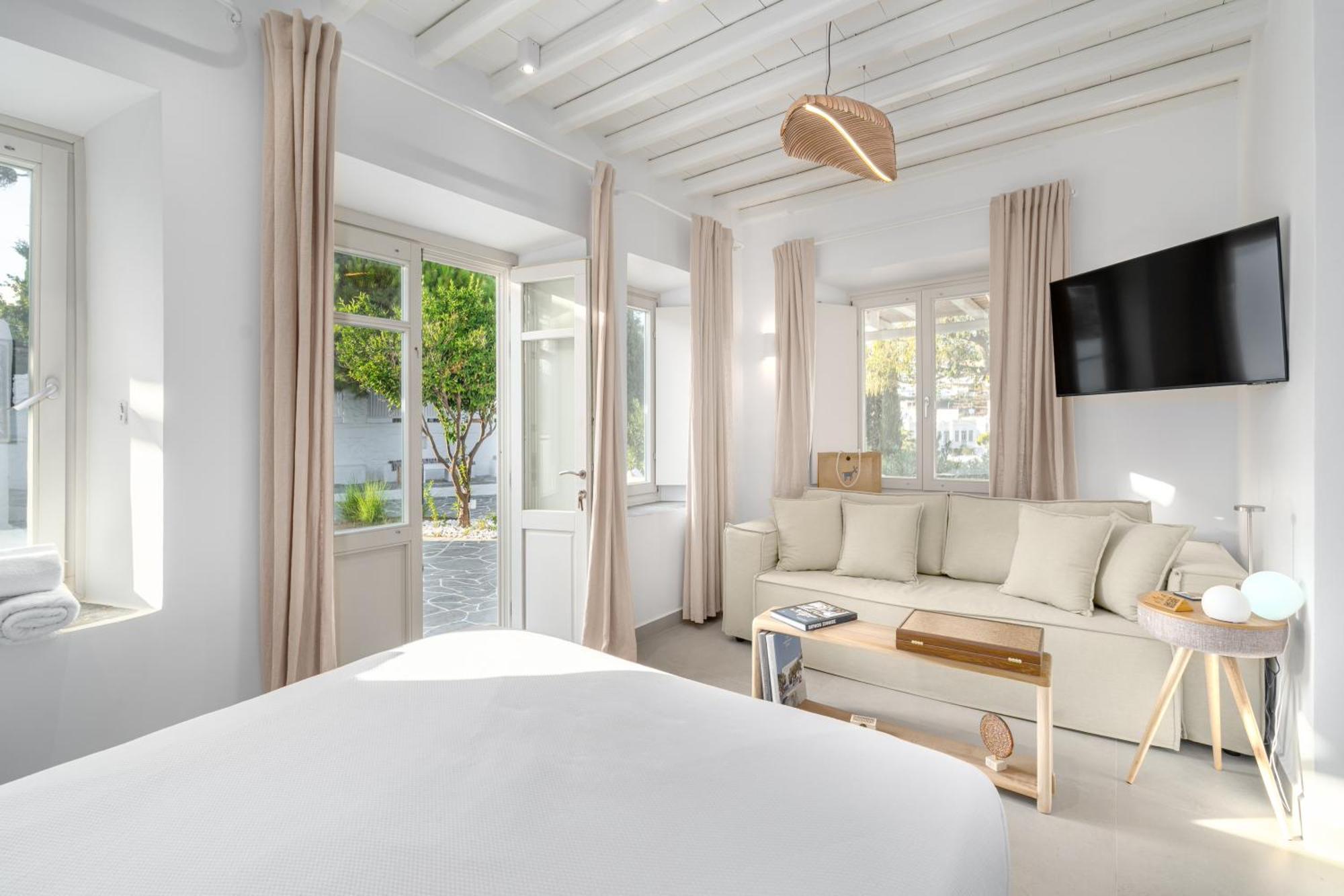 Rabagas Suites Luxury - In The Heart Of Sifnos อพอลโลเนีย ภายนอก รูปภาพ
