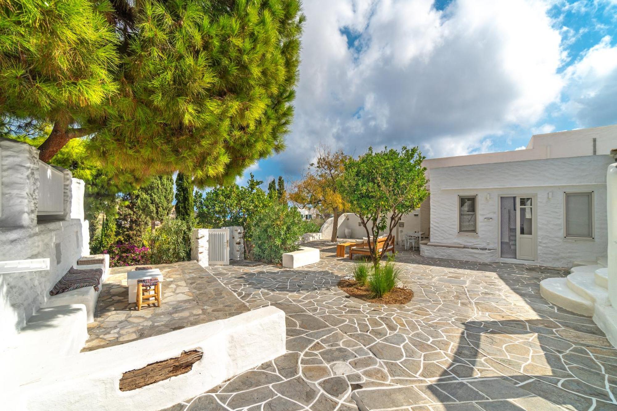 Rabagas Suites Luxury - In The Heart Of Sifnos อพอลโลเนีย ภายนอก รูปภาพ